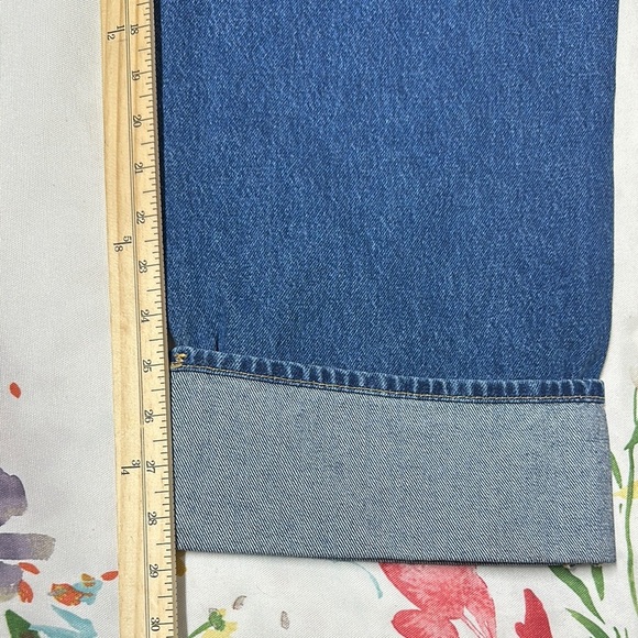 Universal Thread Women's Flare & Wide Leg Jeans - Blue - Picture 6 of 10